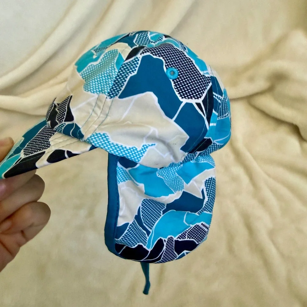 The North Face Infant Sun Hat Blue Geo Print Size 6-24M Chin Tie UPF 40 Brim